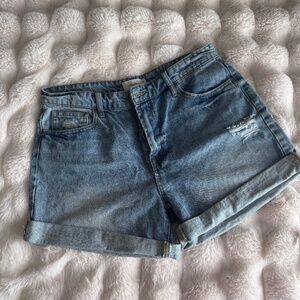 Jelly Jeans size XL 100% cotton shorts. Mid rise. 3” inseam